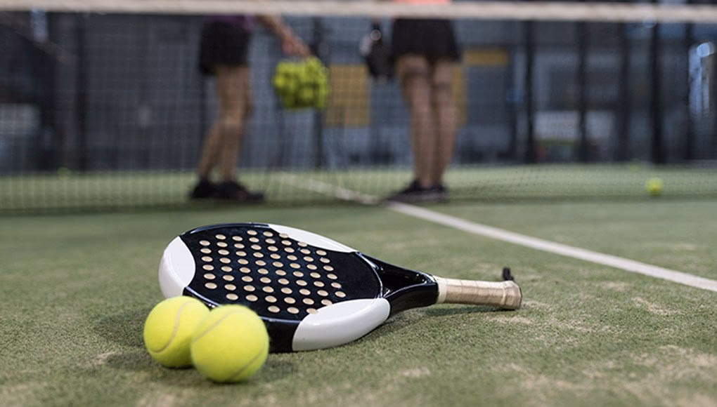 ¿Dónde puedo jugar al pádel?