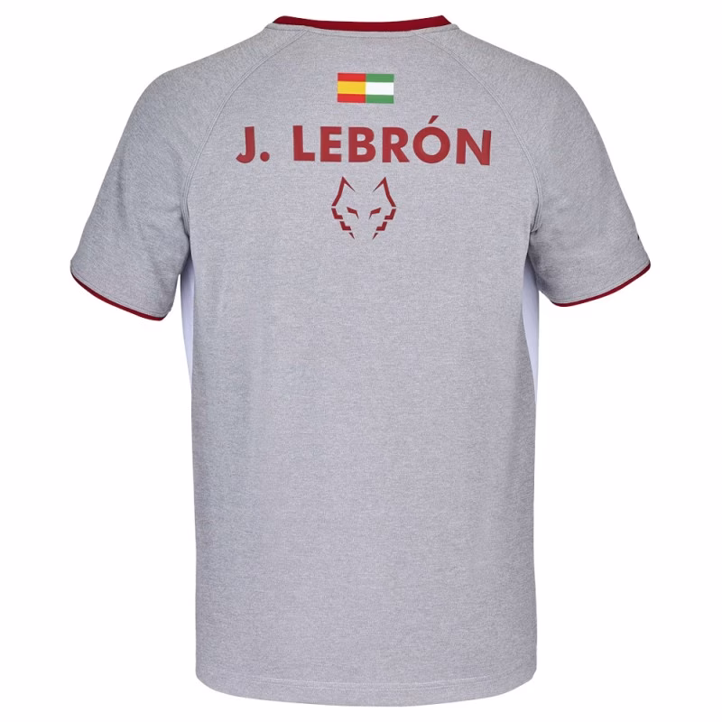 ¿Qué le pasó a Lebron con sus camisetas?