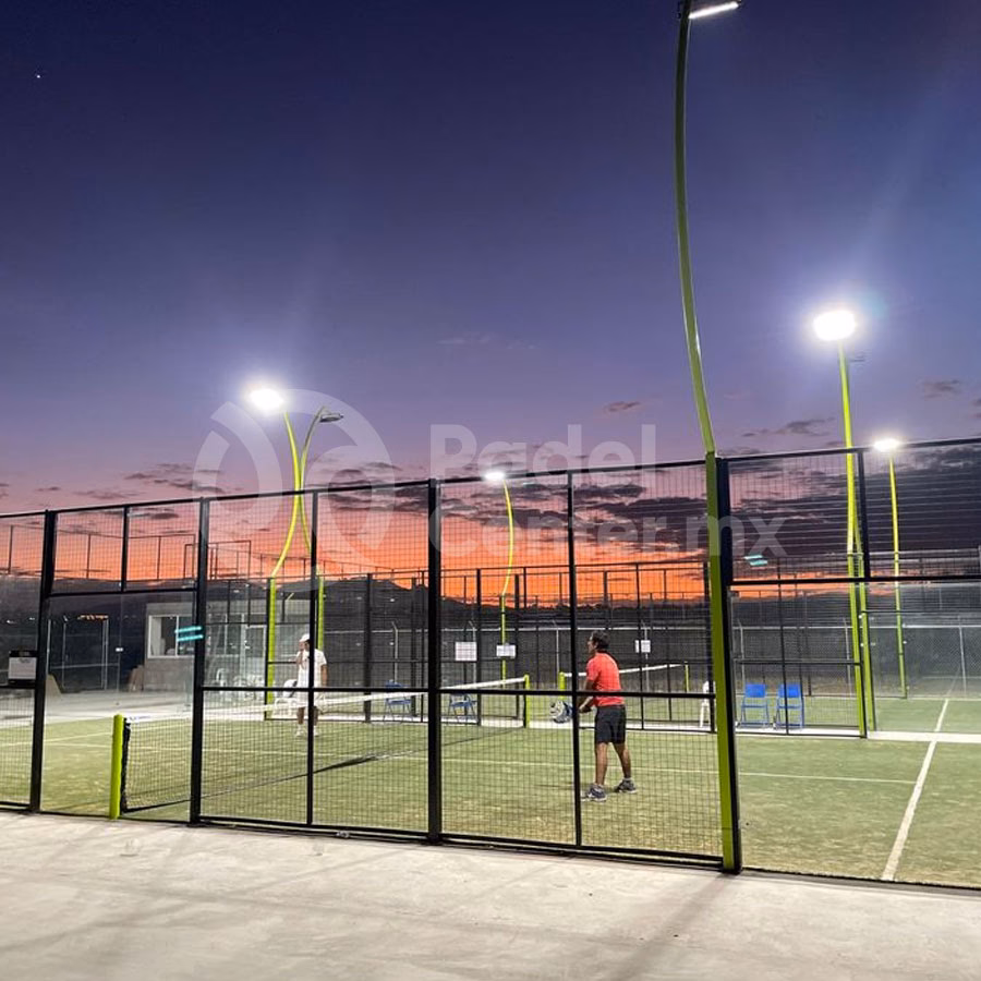 ¿Qué es la iluminación artificial en pádel?