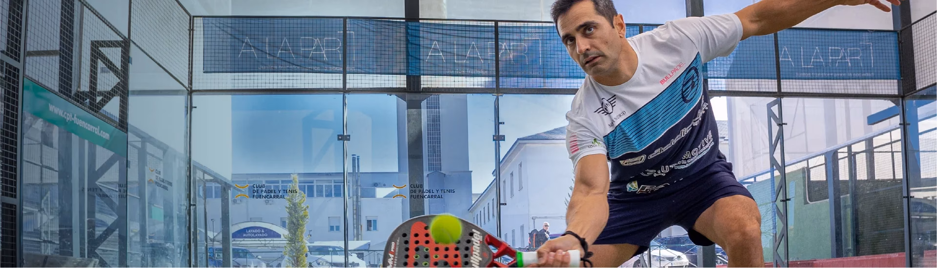 ¿Dónde se encuentra el club de pádel Nueva Alcántara?