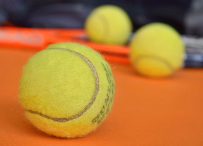 ¿Cuál es la diferencia entre tenis y padel?