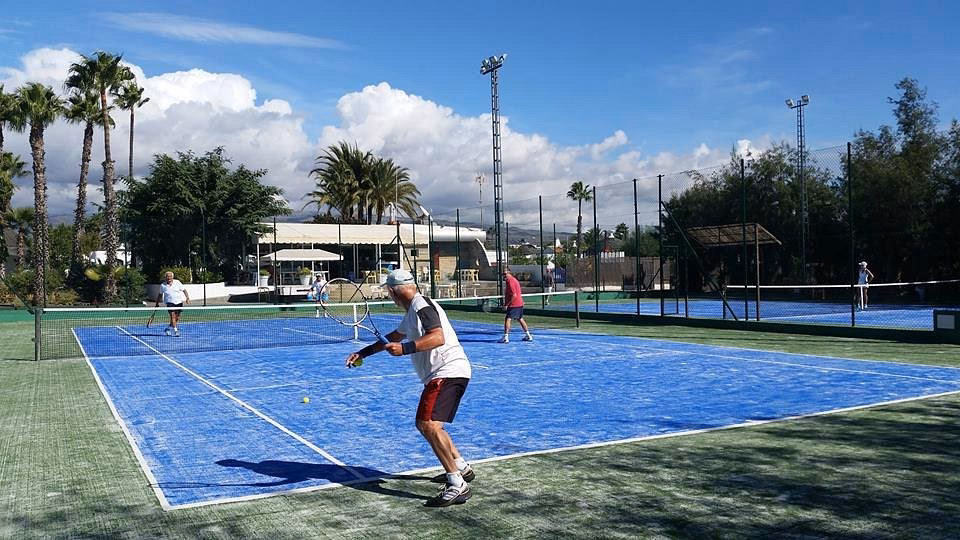 ¿Qué ofrece Gran Canaria Tennis & Padel Center?