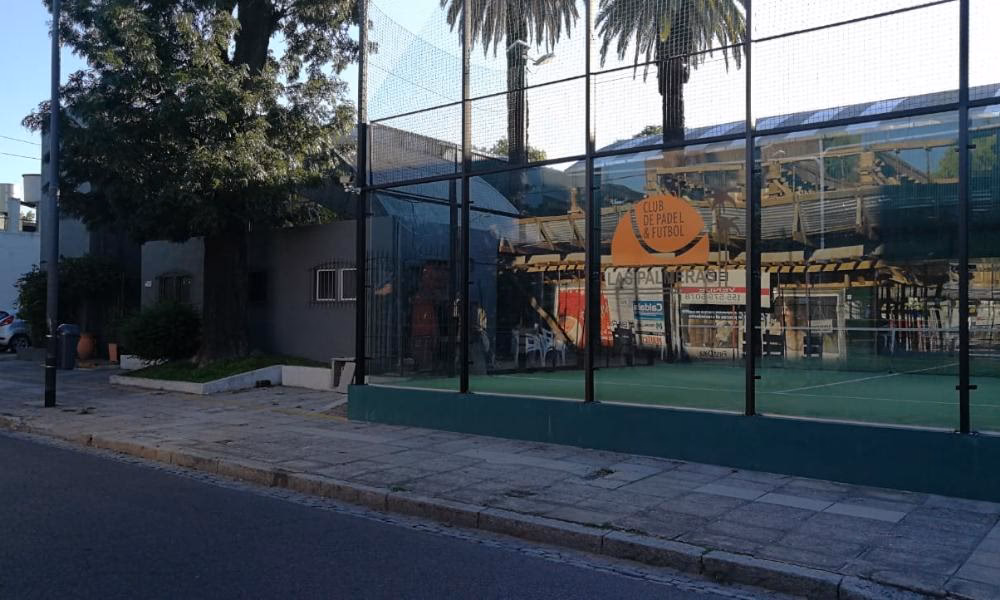 ¿Cuál fue la primera pala de pádel?