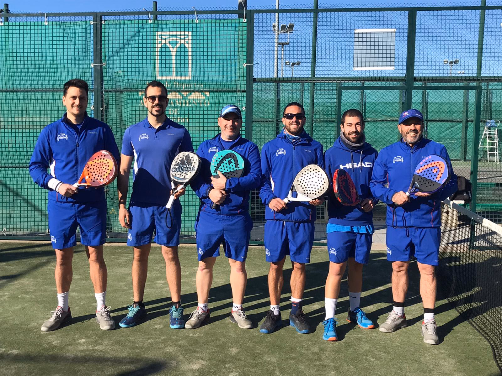 ¿Cuál es la función de la Federación Aragonesa de pádel?