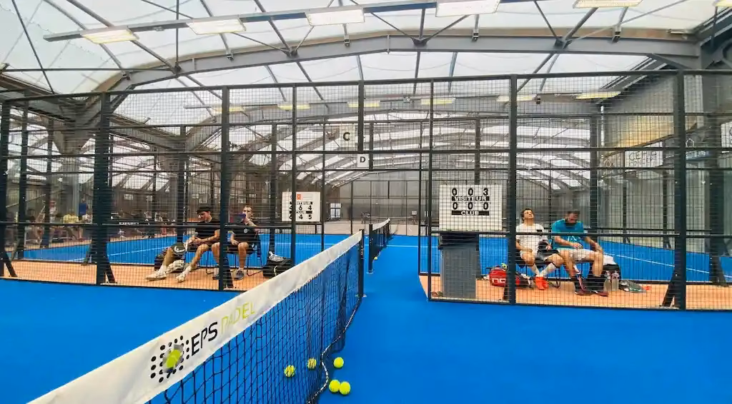 Pourquoi le club Angers padel a-t-il fermé en 2022 ?