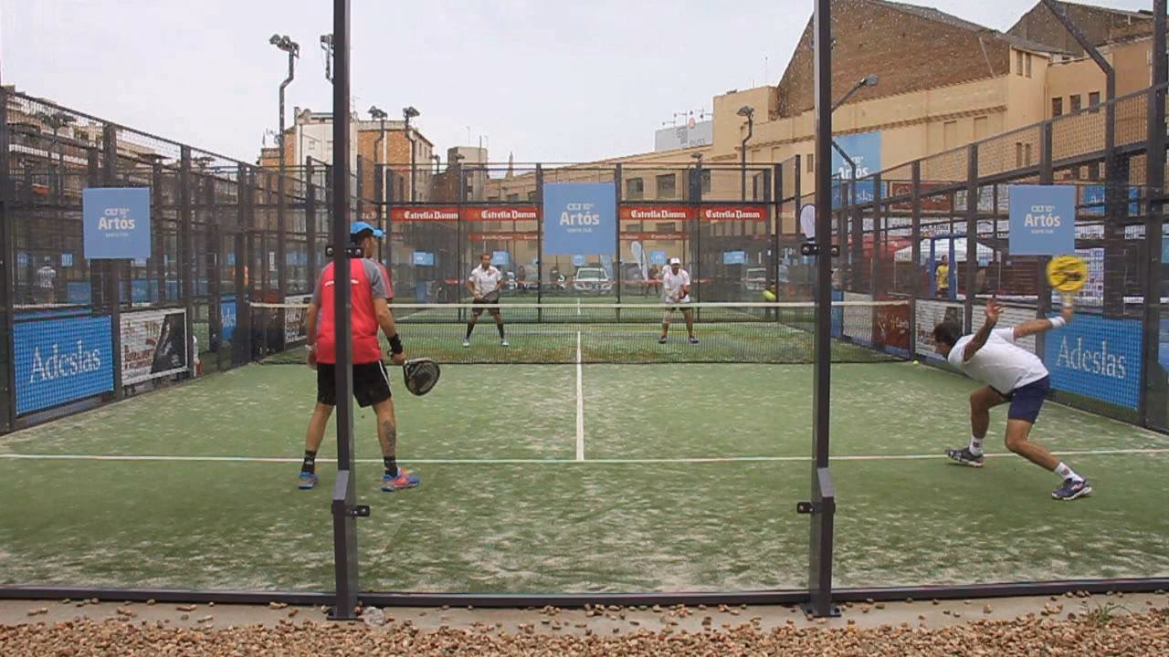 ¿Cuántas pistas de pádel hay en Artós Sports Club?