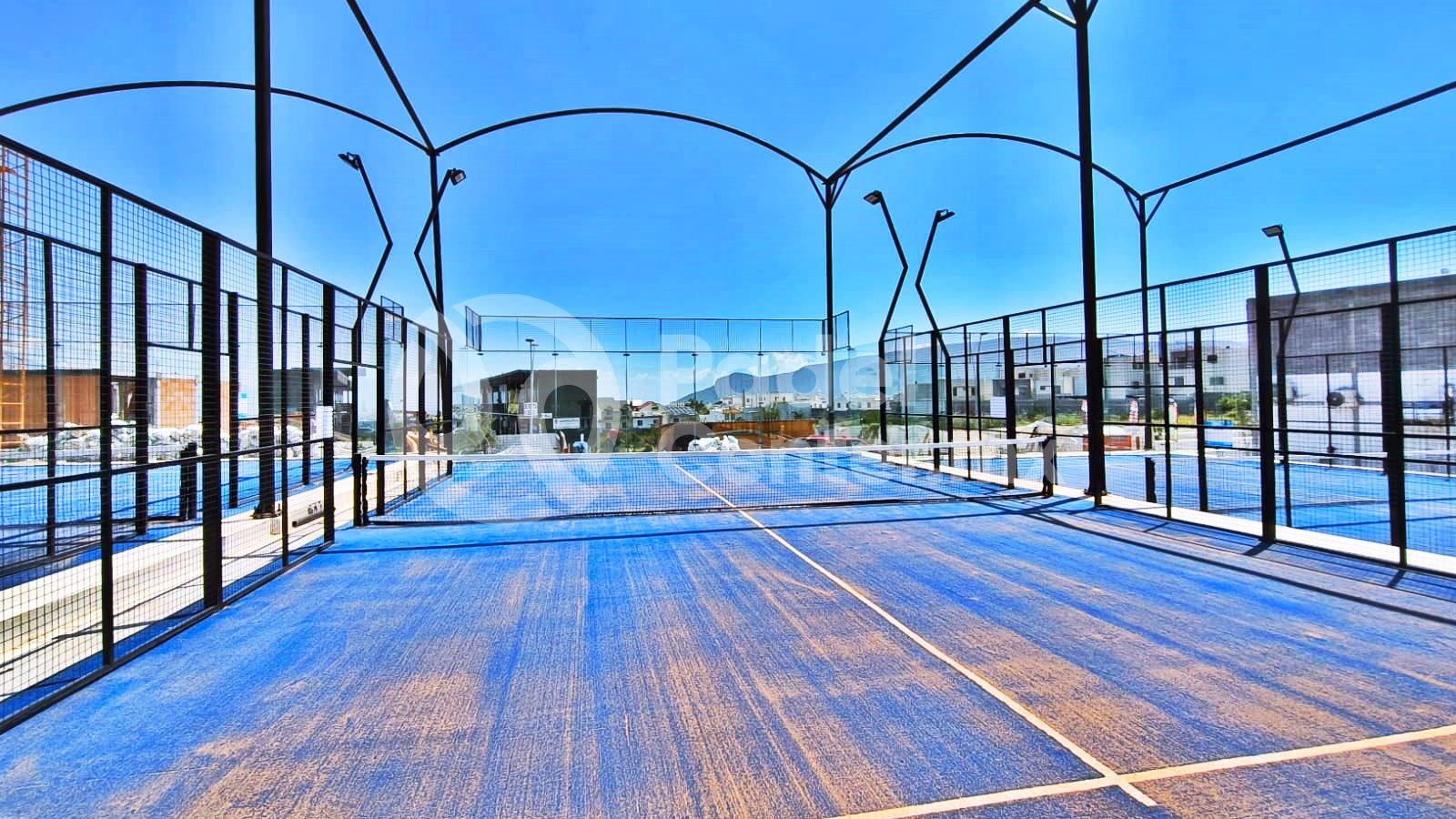 ¿Cómo reservar en pista de pádel en Beone Monterreal?