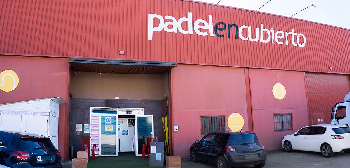 ¿Qué es padelncubierto.com y para qué sirve?