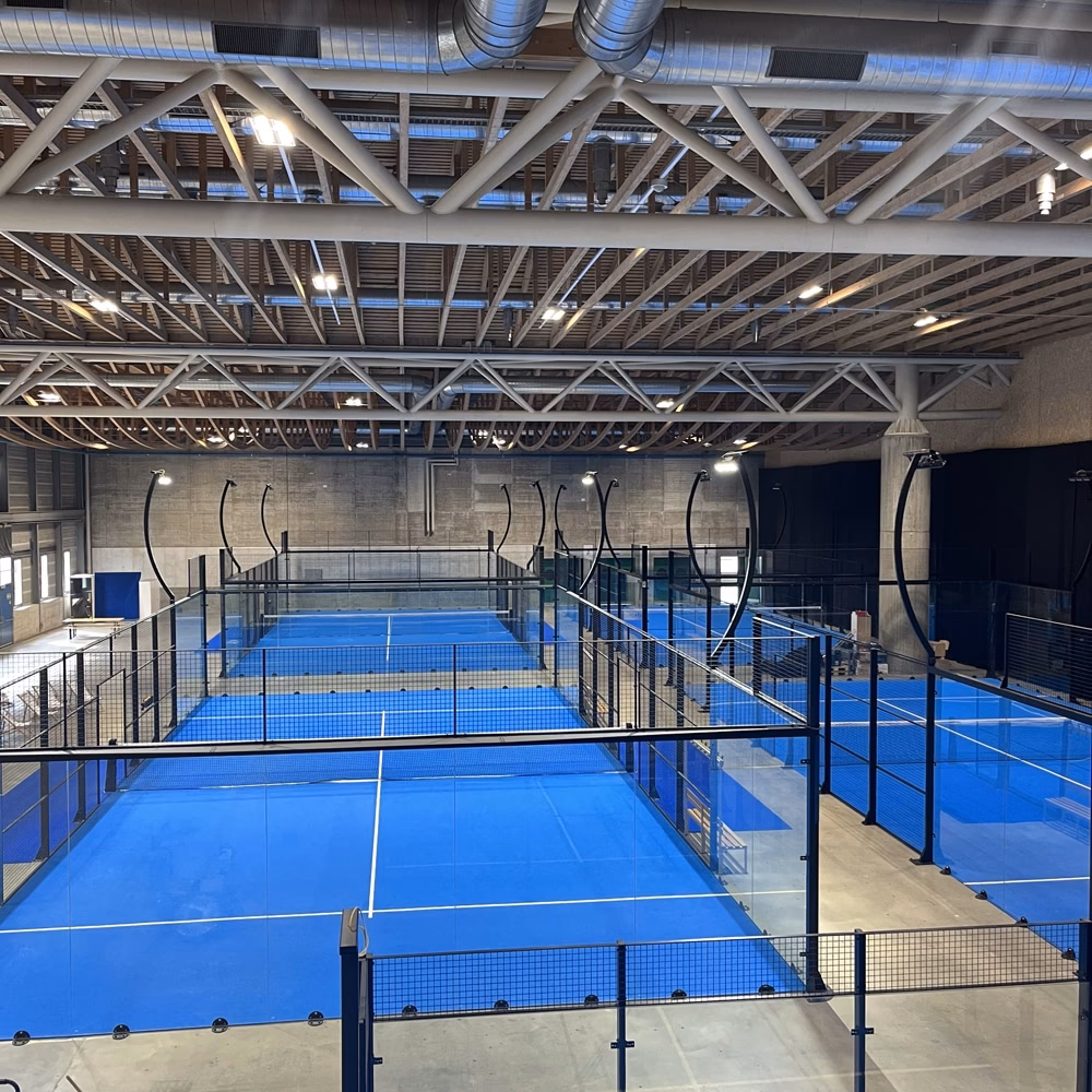 Are there any Padel members online?