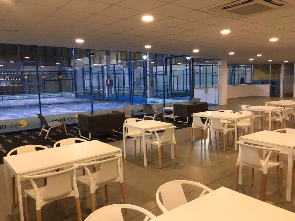 ¿Dónde se imparten actividades deportivas en Fuente el Saz de Jarama?