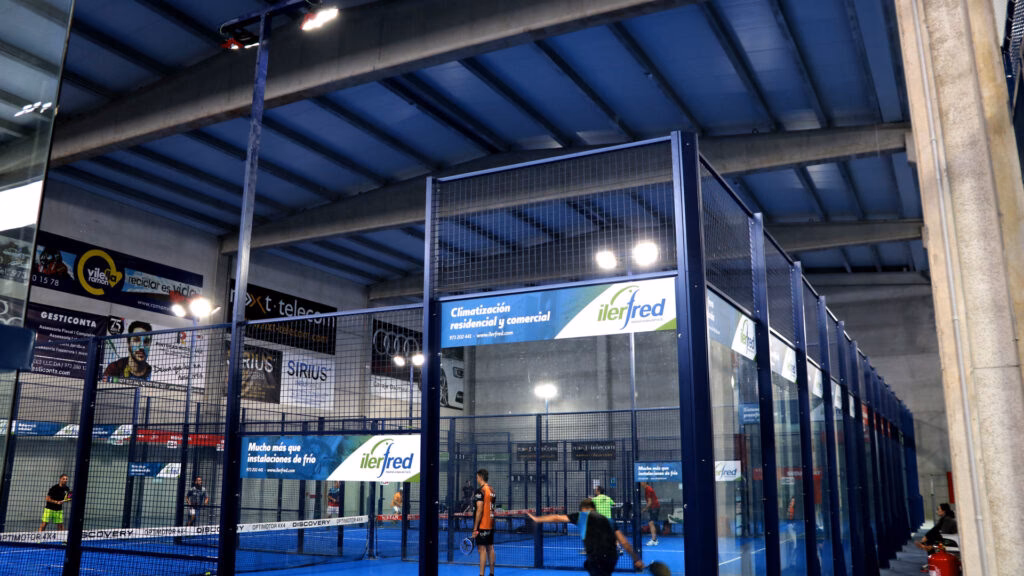 ¿Qué ofrece aurial Padel Indoor Lleida?