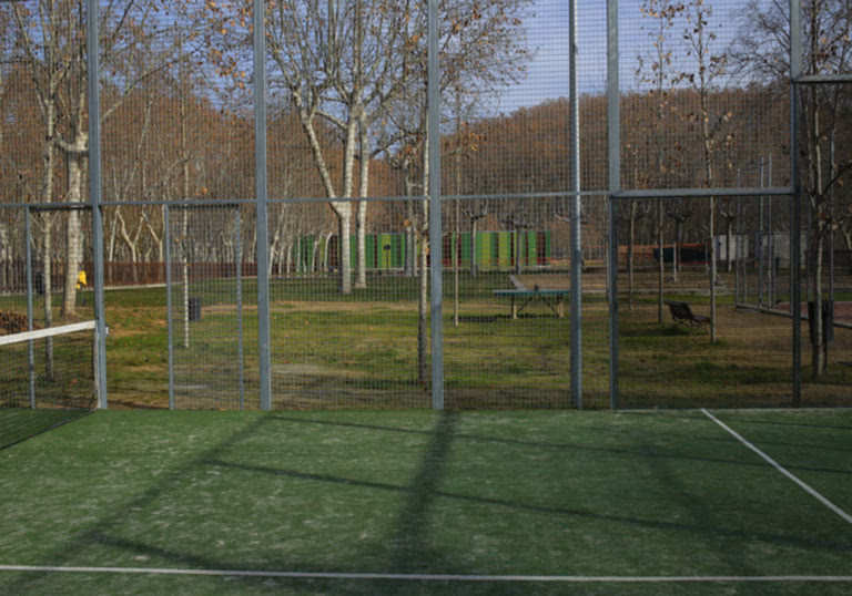 ¿Dónde está el club de la Devesa?