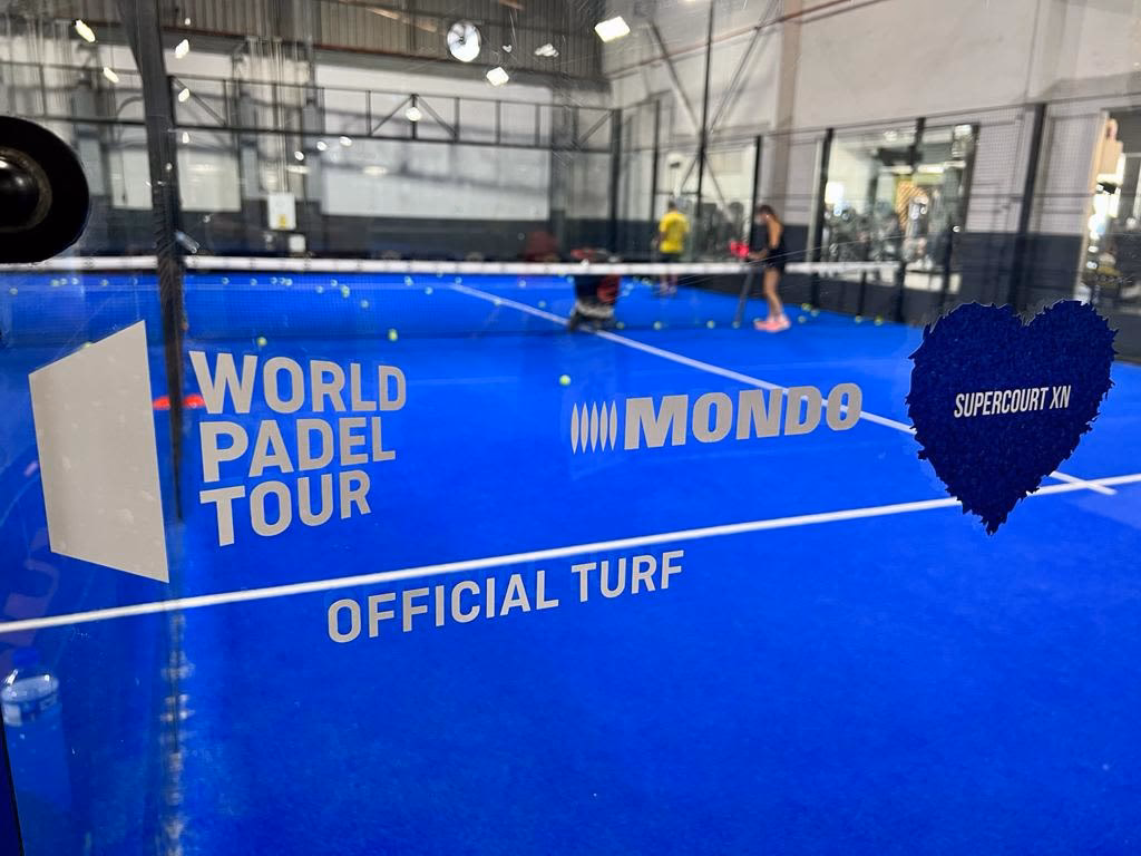 ¿Dónde se puede practicar el pádel en Málaga?