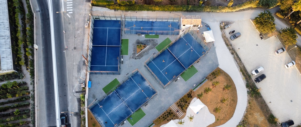 Quels sont les terrains de padel à proximité du piémont oloronais ?