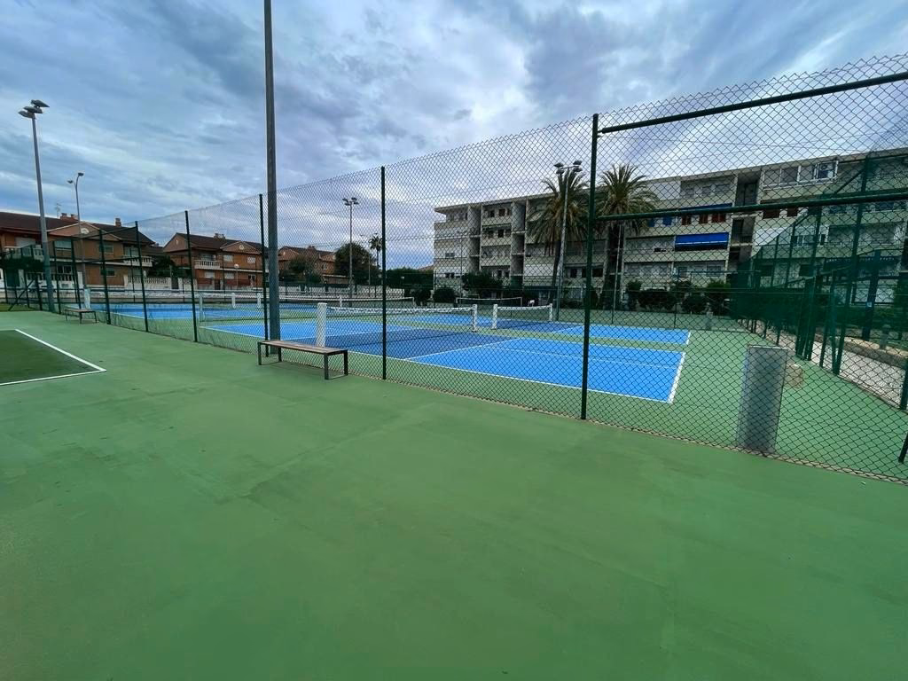 ¿Cuáles son los mejores clubes de pádel en Salou?