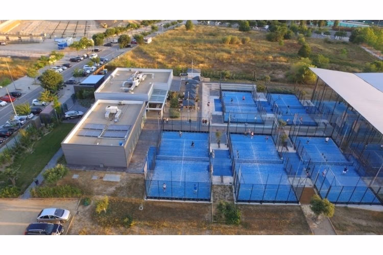 ¿Dónde se puede disfrutar del pádel en Sant Cugat del Vallès?