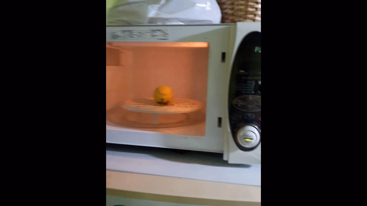 ¿Cómo cocinar patatas peladas en microondas?