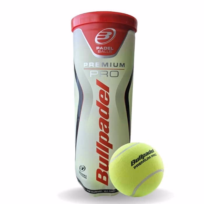 ¿Cuál es la superficie exterior de la pelota de pádel?