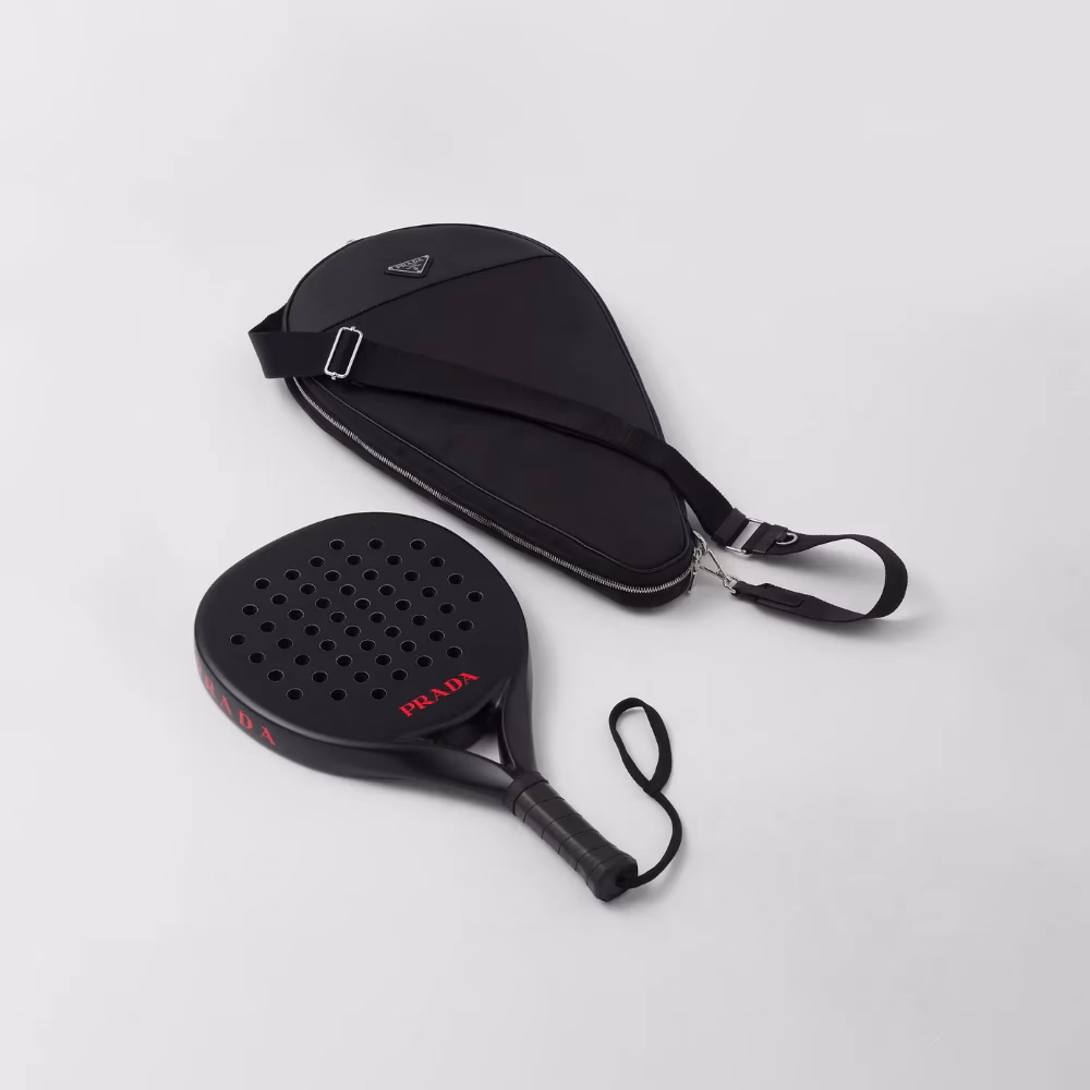 Does Prada offer a racquet for Padel?
