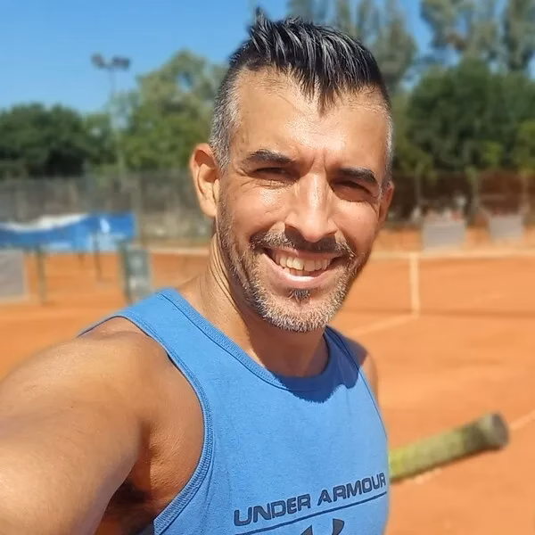 ¿Quién es el presidente de la Federación Internacional de padel?