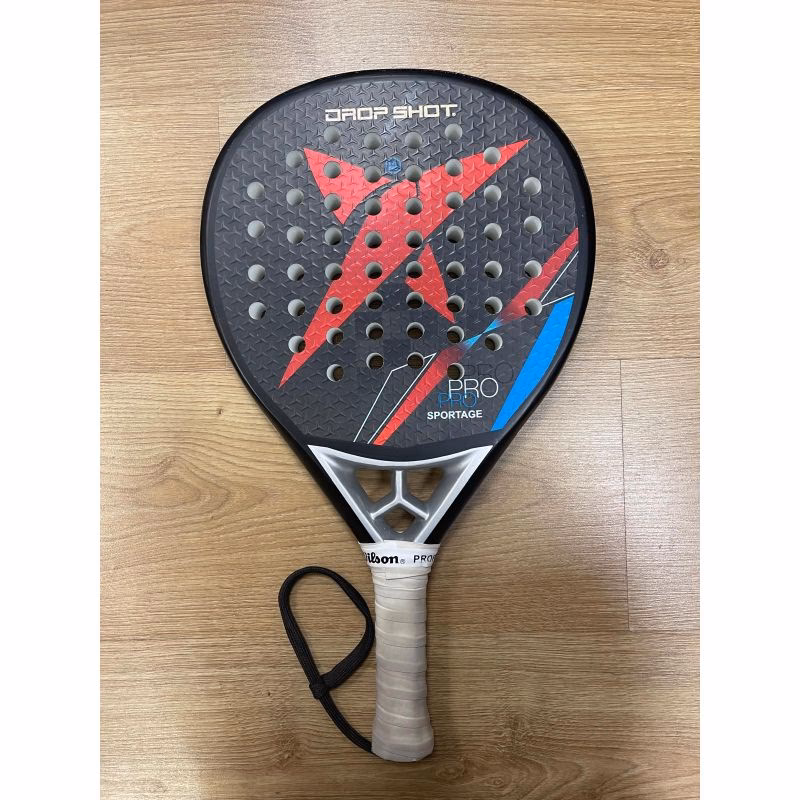 Combien de raquettes vendent les marques de padel ?