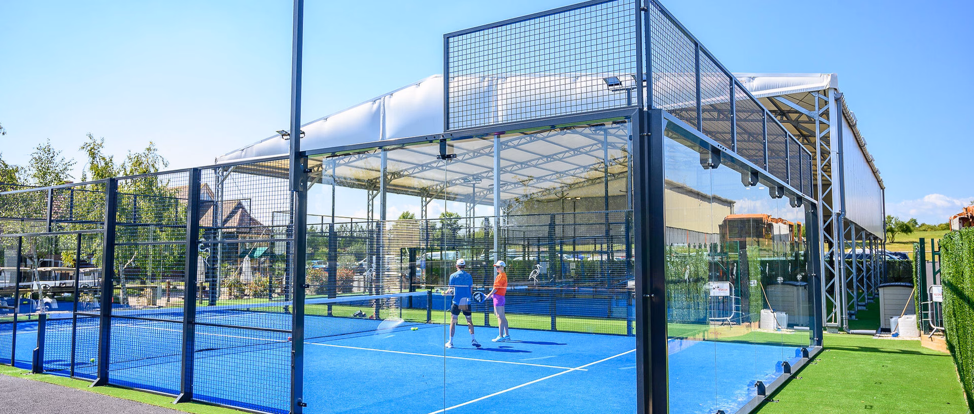 What is the Heron Padel club?