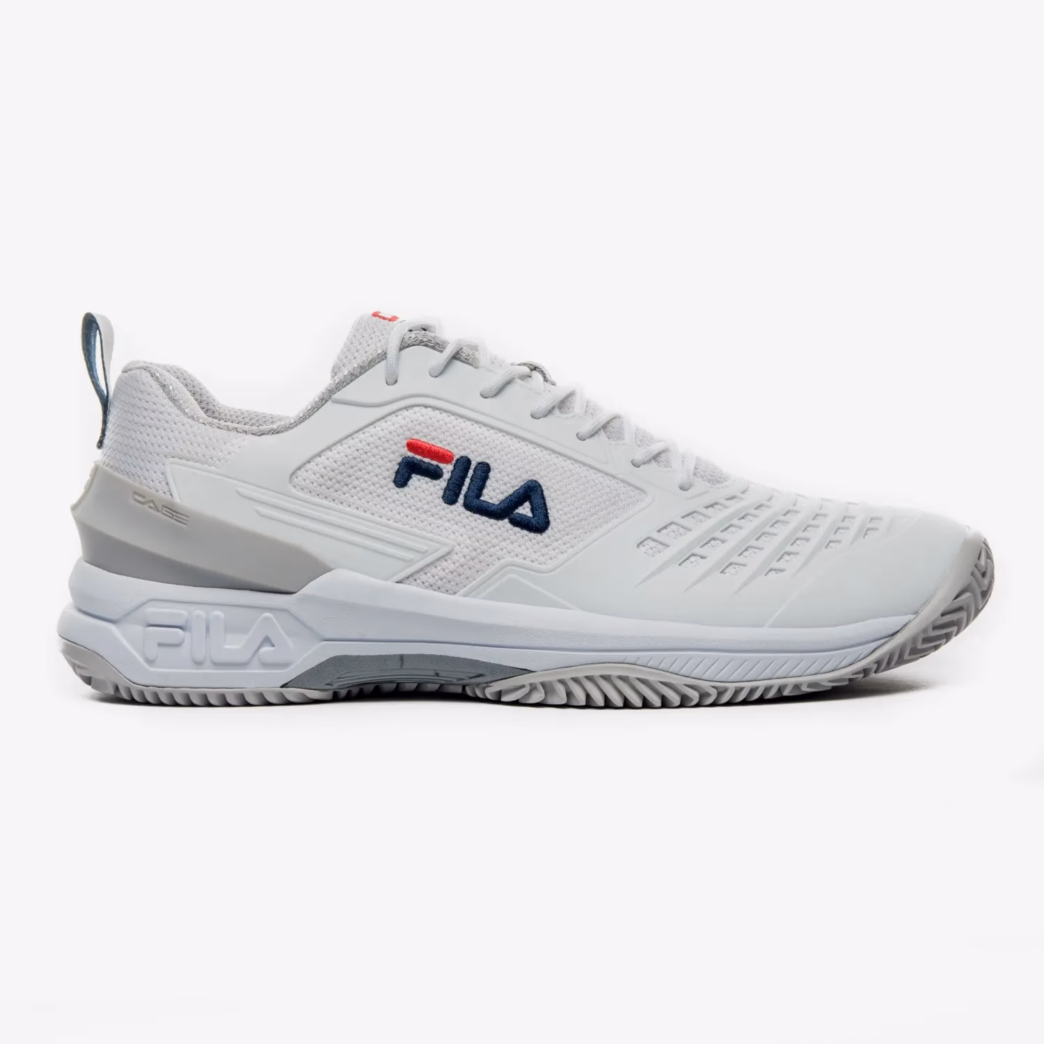 ¿Qué ofrecen las zapatillas fila para tenis y pádel?