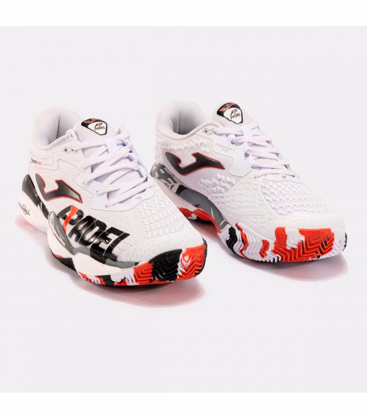 ¿Cuáles son las características del pádel?